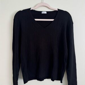 Zyia Active Black Ribbed Stretchy V-Neck Long Sleeve Top